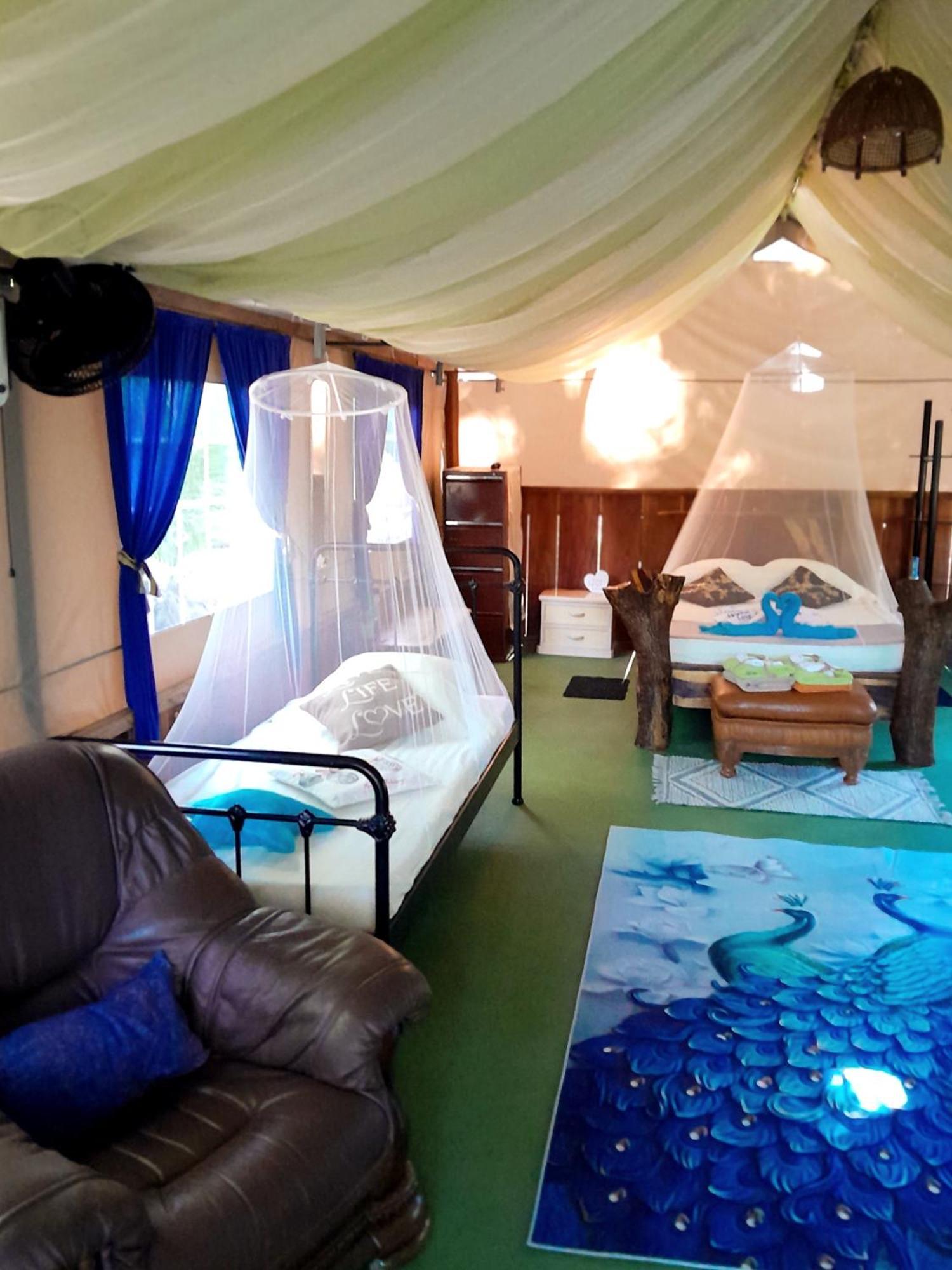 Fully Furnished Family Jungle Tent, Latino Glamping Paquera Hotel Exterior photo